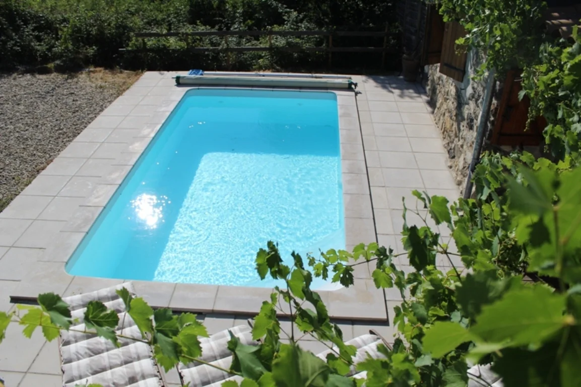 Séjour nature avec piscine privée au gîte de caractère La Bergerie du Vallon des Etoiles en Ardèche du Sud